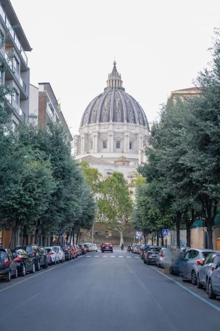 ローマSan Peter Viewアパートメント エクステリア 写真
