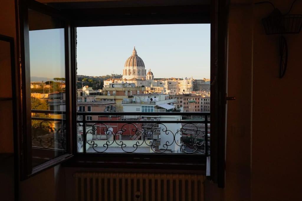 ローマSan Peter Viewアパートメント エクステリア 写真